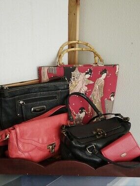 Purse and Wallet Bundle (5 ITEMS)